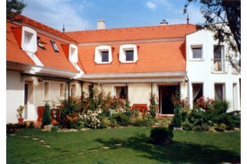 Madjarska Privát Gyenesdiás, Eksterijer